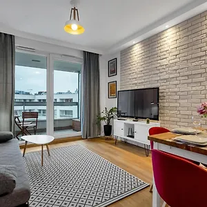 stylish-kolska-retreat-with-parking-by-rentujemy.warsawhotelspoland.com/